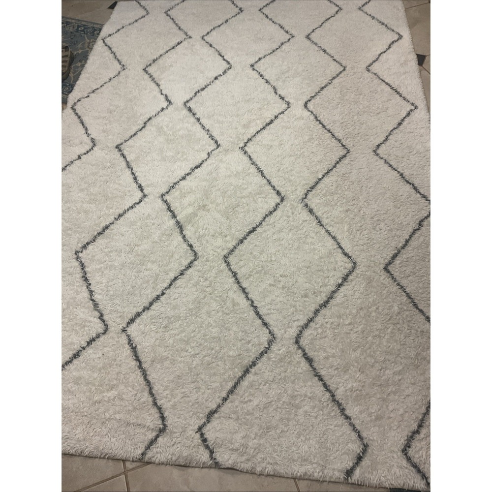 Ruggable Low Shag Washable Area Rug 6 X 9 Minimalist white grey abstract No pad